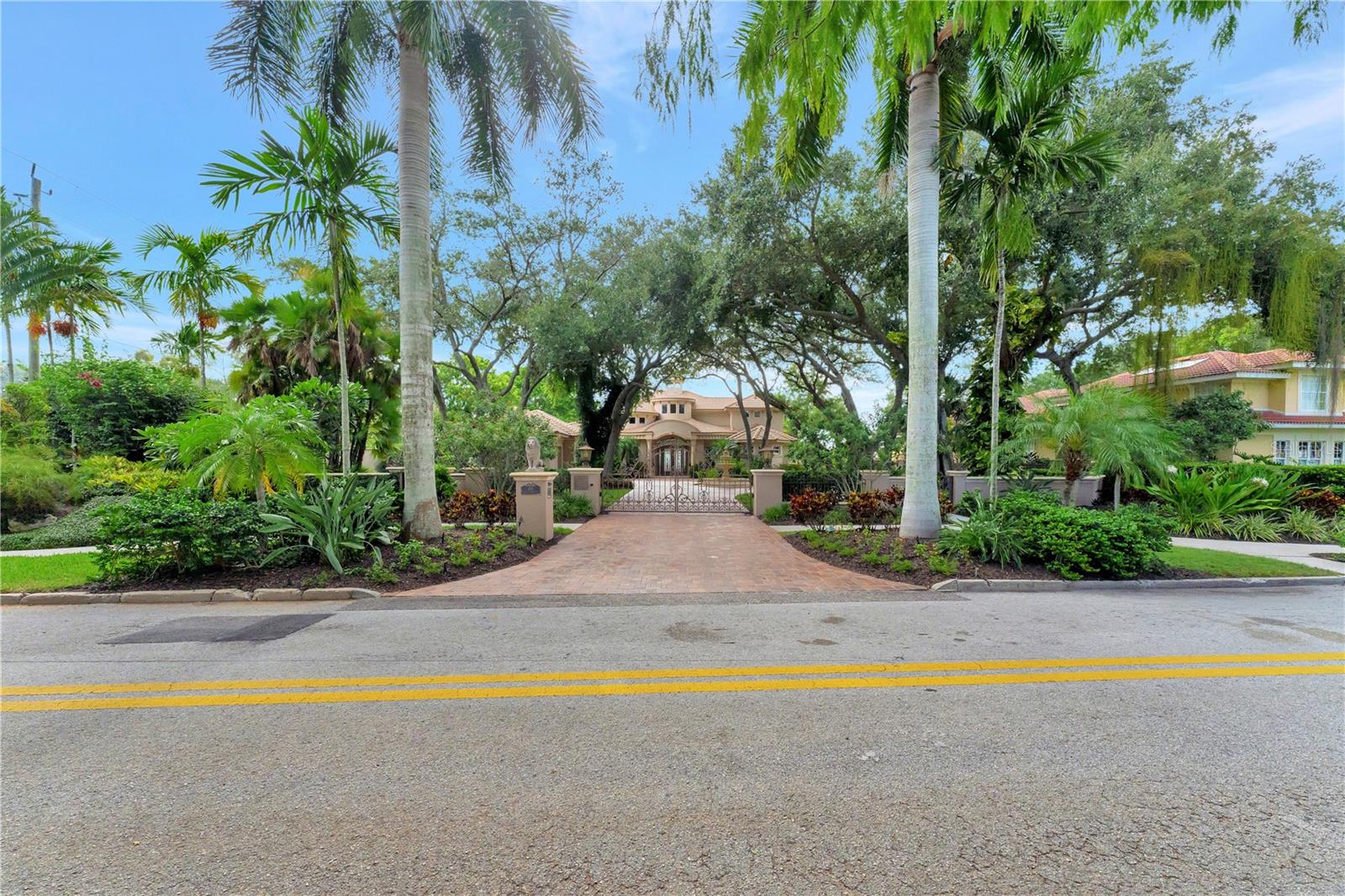 PINE BAY FOREST - Residential
