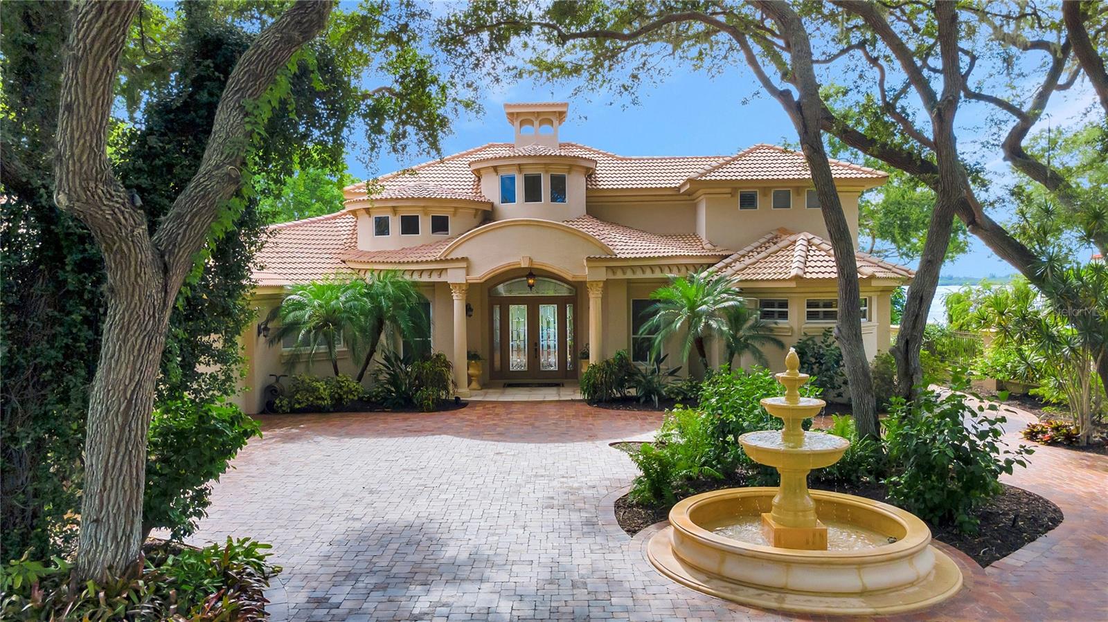 PINE BAY FOREST - Residential