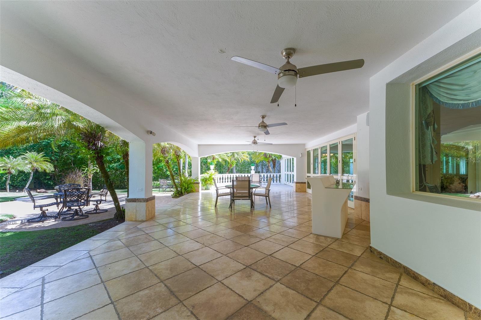 DORADO BEACH EAST - Residential