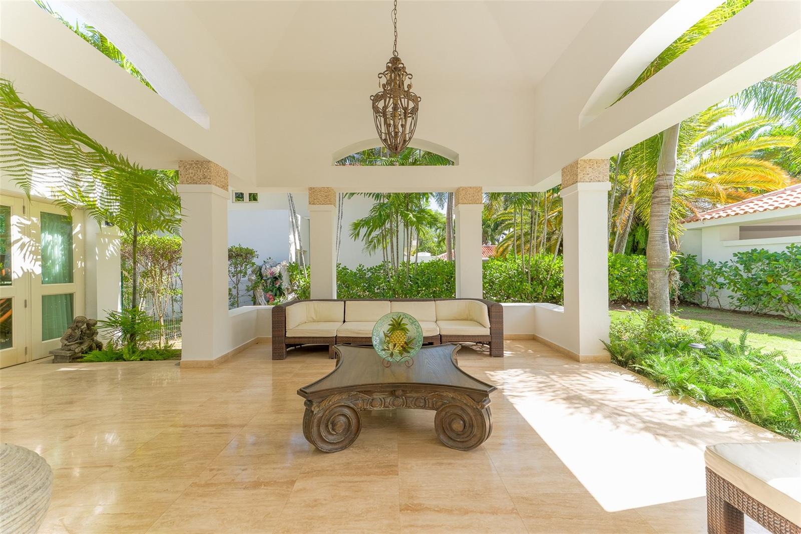 DORADO BEACH EAST - Residential