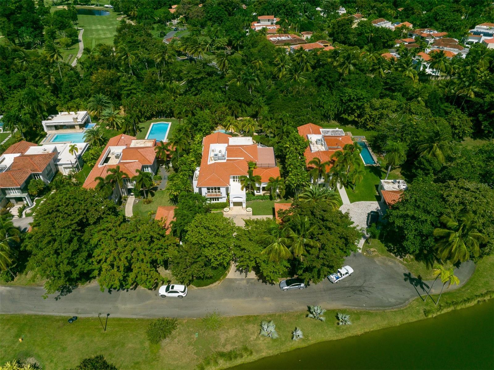DORADO BEACH EAST - Residential