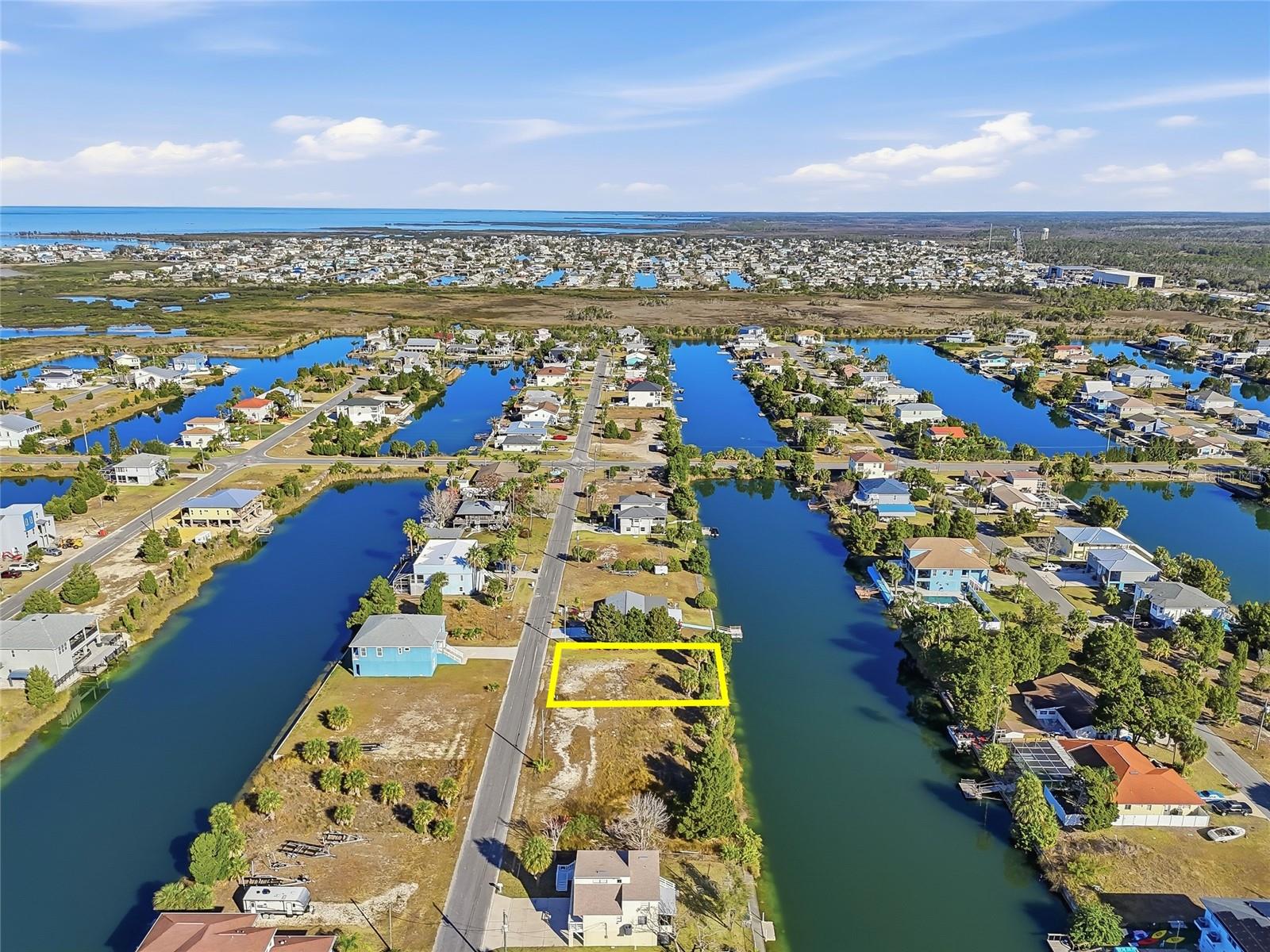 A coastal opportunity with Gulf access in Hernando Beach. Welcome to Gardenia Dr in Hernando Beach — a buildable vacant lot offering indirect access to the Gulf of America via a boat lift, perfect for anyone who loves being on the water. Whether you’re dreaming of a full-time home, a weekend getaway, or an investment property, this lot gives you the flexibility to build something that truly fits your lifestyle.
Hernando Beach is a relaxed golf cart community where life feels easy and connected. You’re close to local restaurants and shops, and just about 15 minutes from Pine Island Beach and Weeki Wachee Springs — making it simple to enjoy sunsets, kayaking, and all the natural beauty the area is known for.