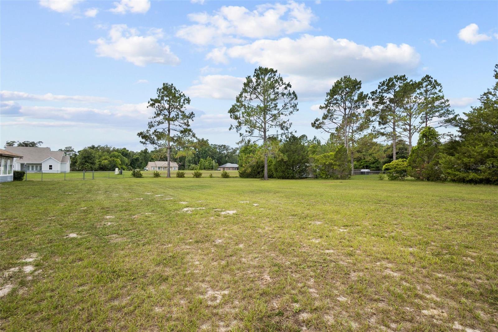 BUCK BAY - Residential