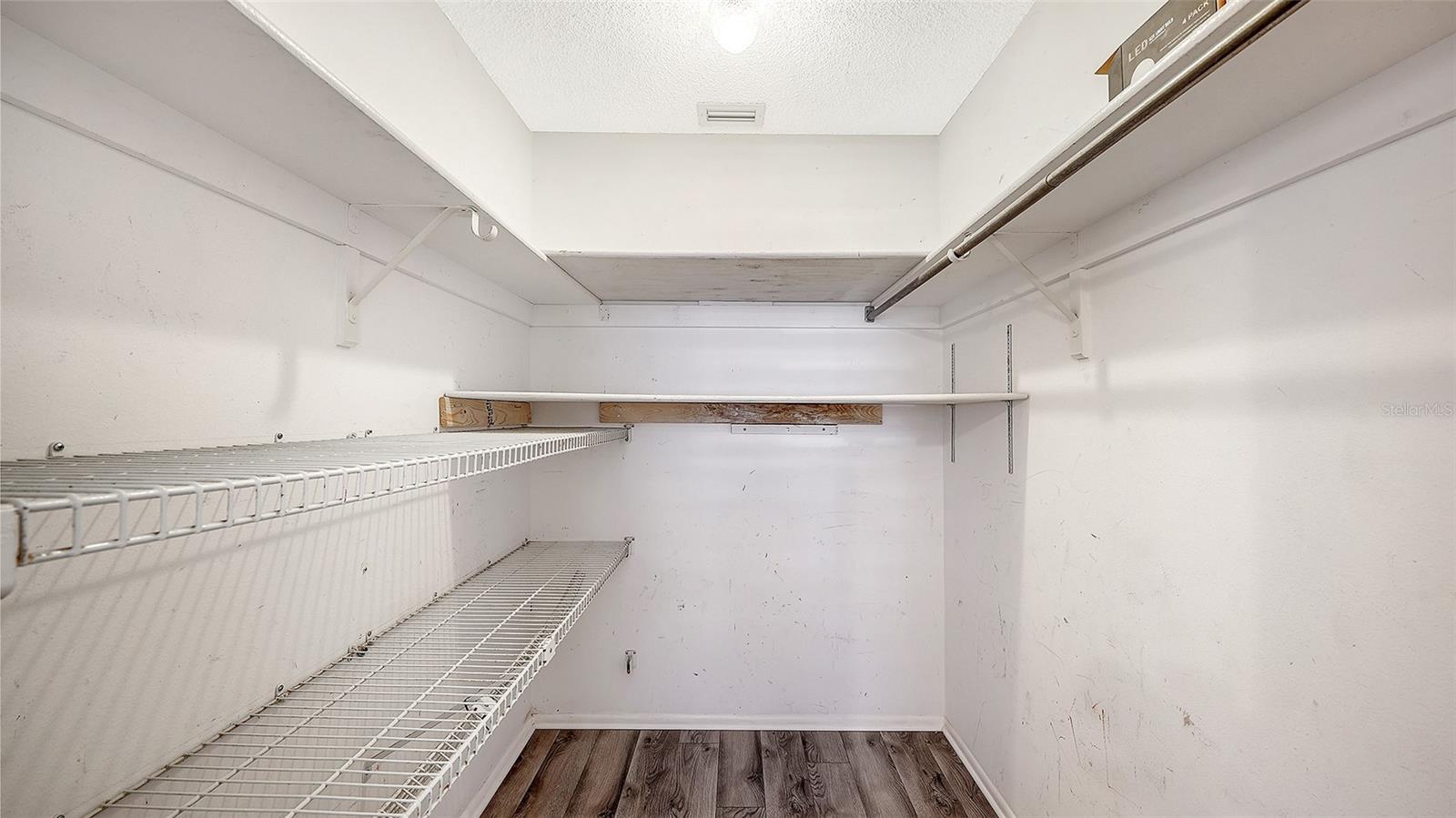 WILDEWOOD SPGS STAGE 6C OF WOODLAWN - Residential