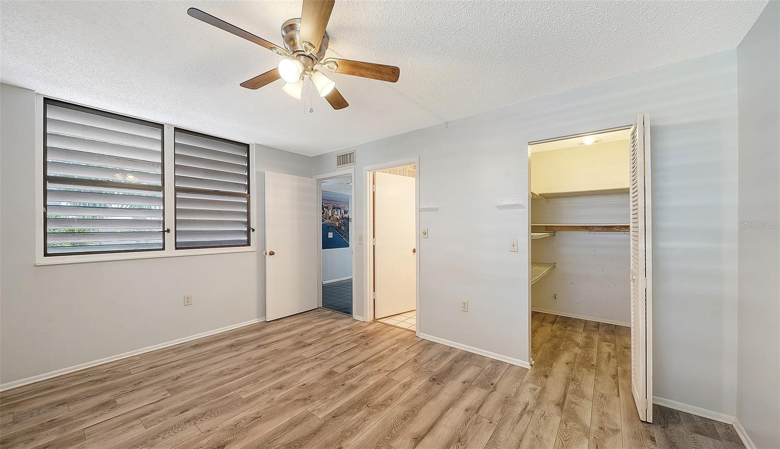 WILDEWOOD SPGS STAGE 6C OF WOODLAWN - Residential