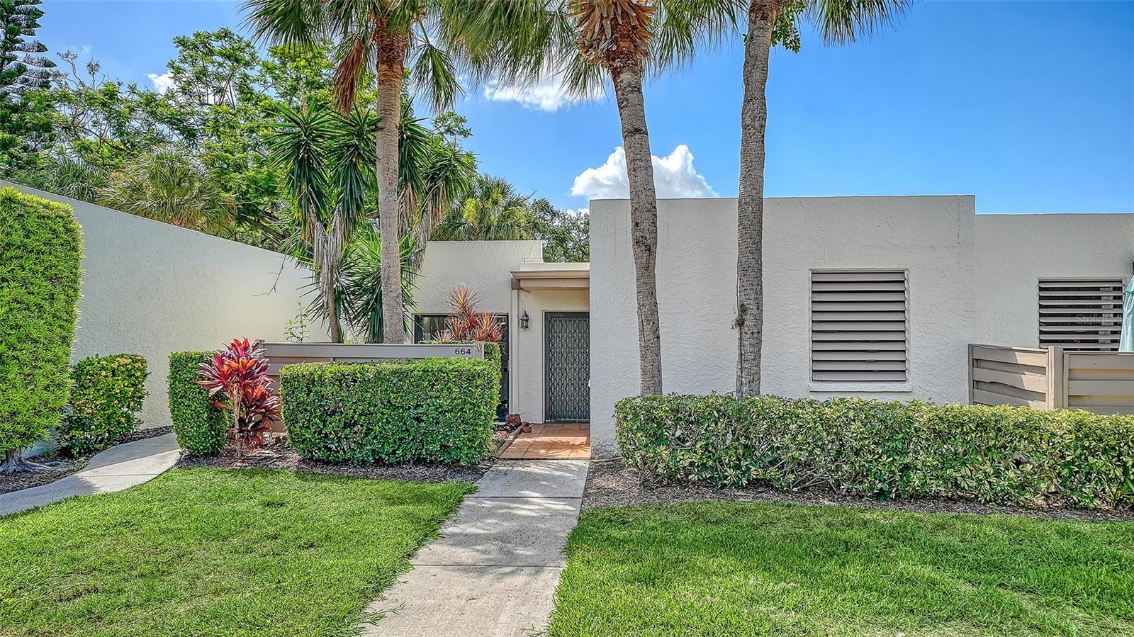 WILDEWOOD SPGS STAGE 6C OF WOODLAWN - Residential
