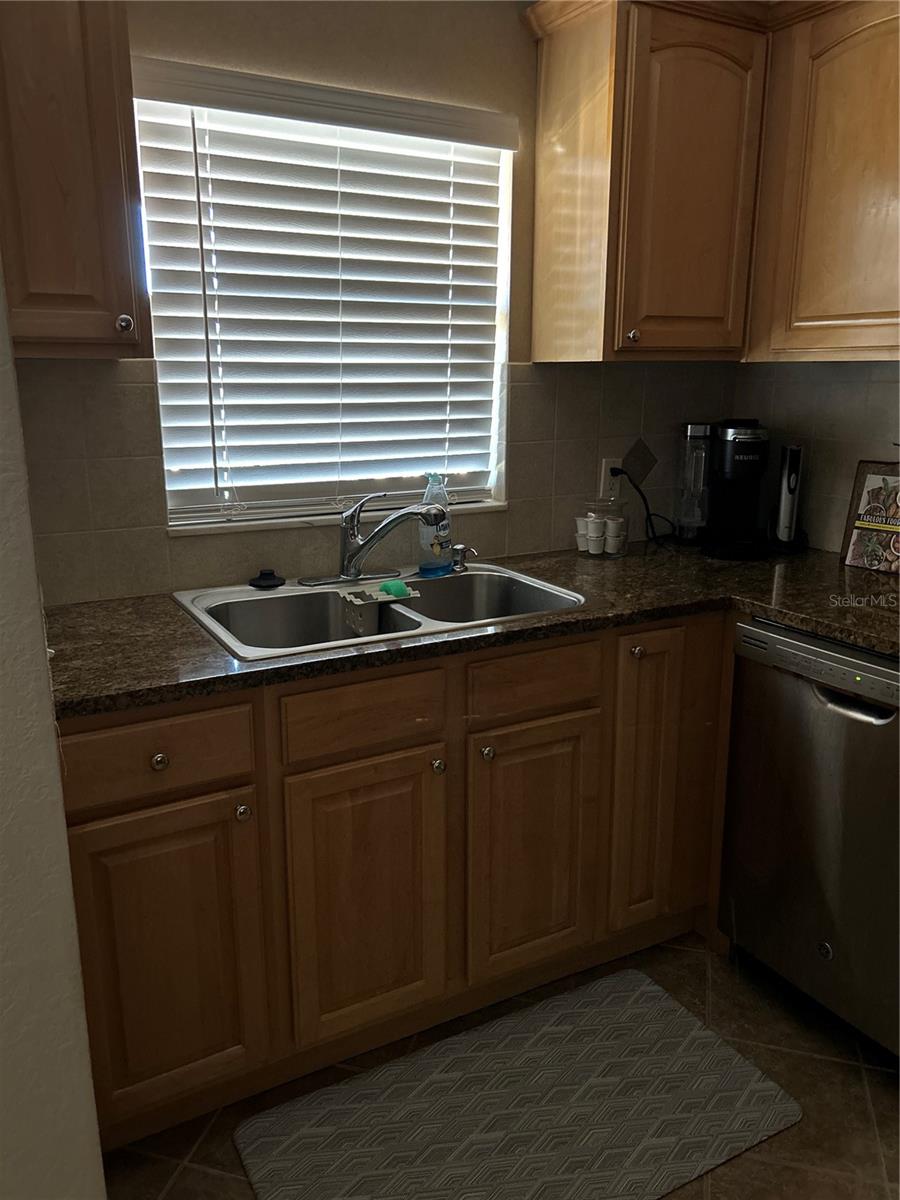 GOLFVIEW II CONDO - Residential Lease