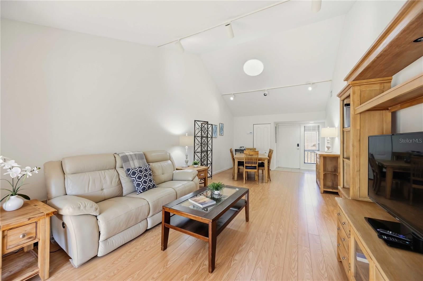 PELICAN COVE XVI - Residential Lease