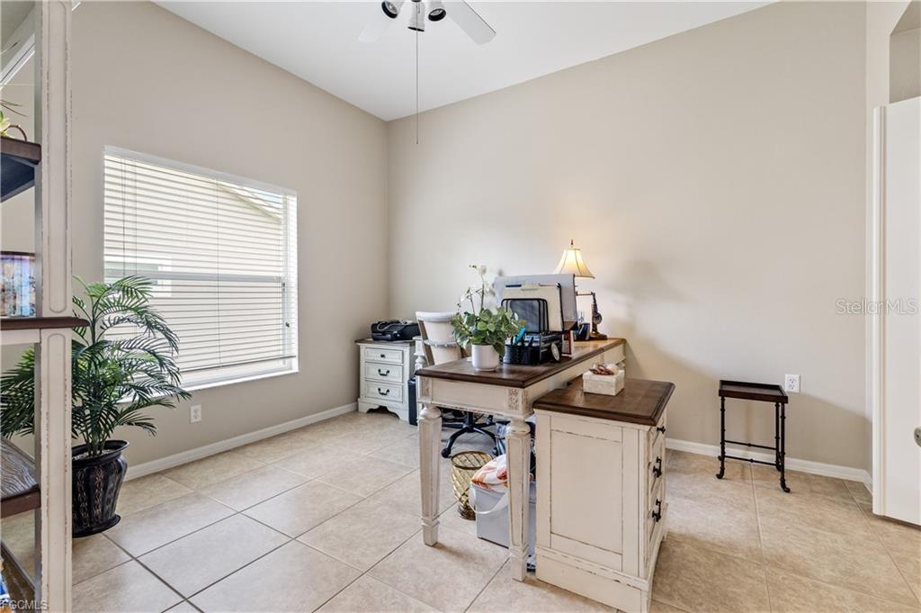 VERANDA III AT TWIN LAKES CONDO - Residential