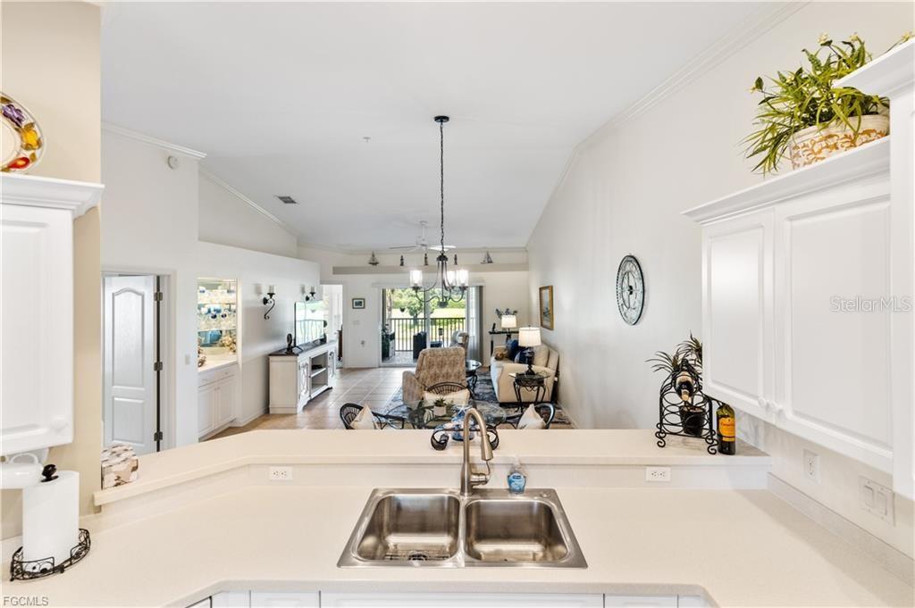 VERANDA III AT TWIN LAKES CONDO - Residential