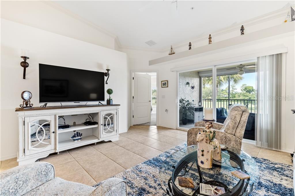 VERANDA III AT TWIN LAKES CONDO - Residential