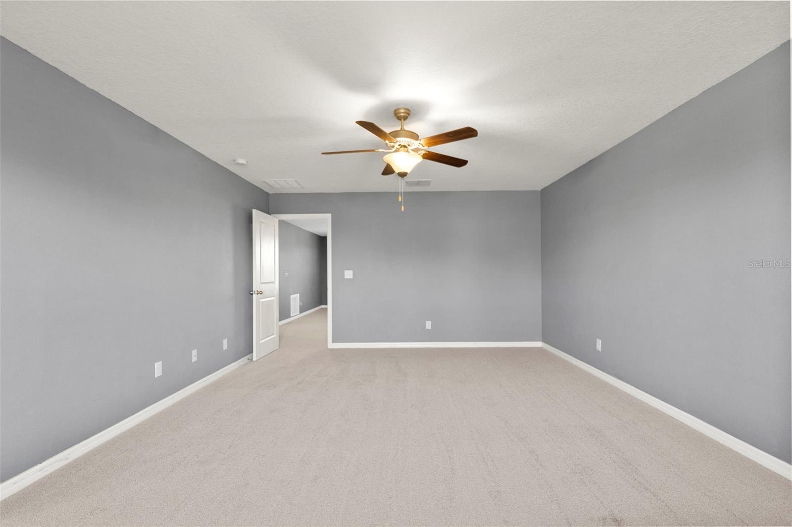 BELMONT - Residential
