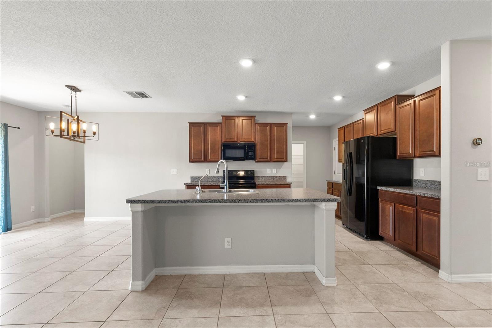 BELMONT - Residential