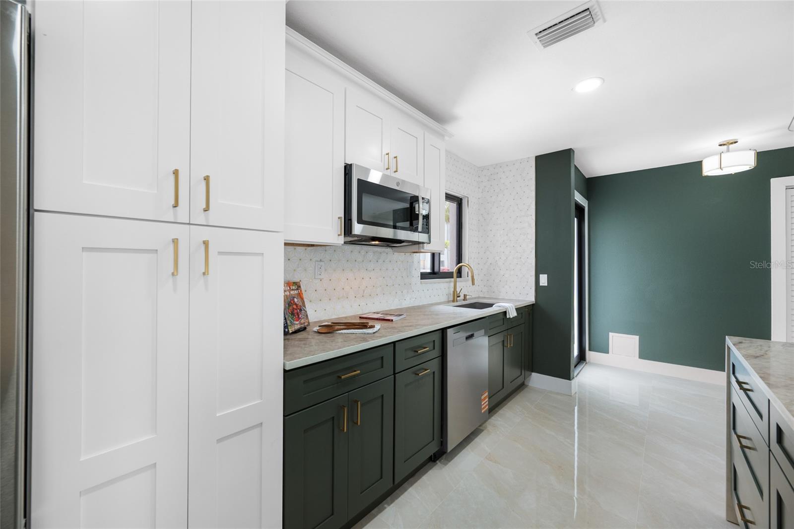 BAYBRIDGE REV - Residential