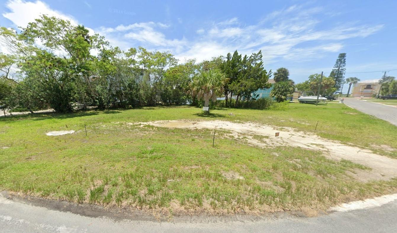 HERNANDO BEACH - Land