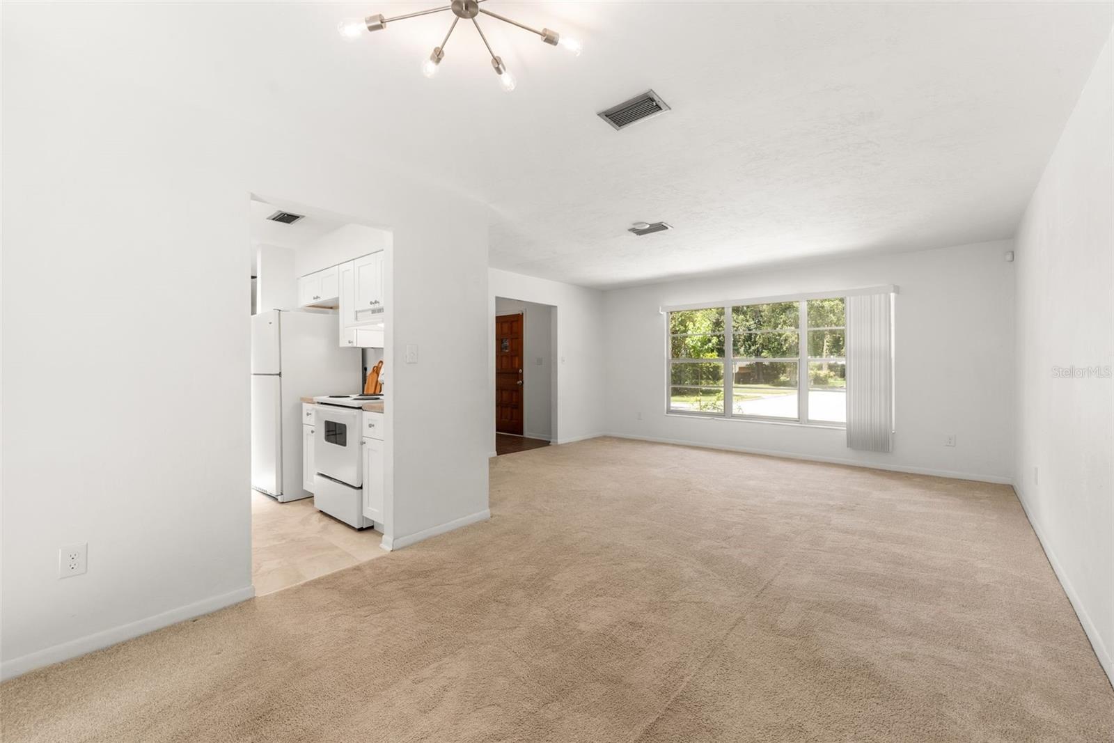 WYNWOOD HILLS - Residential
