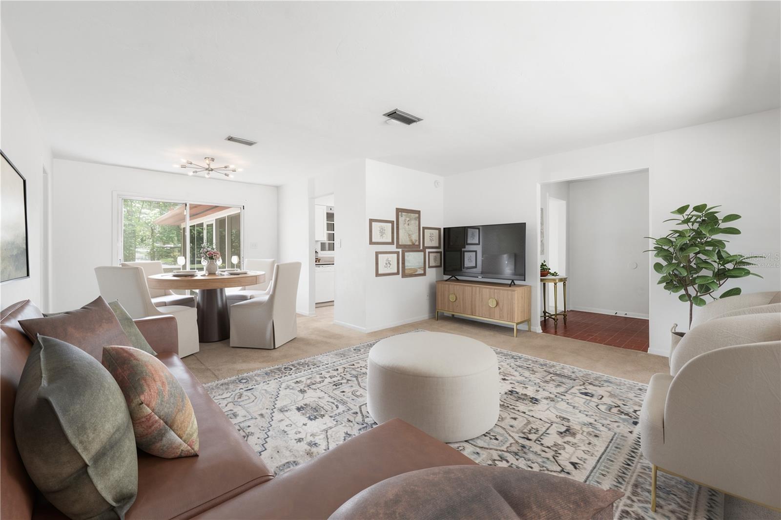WYNWOOD HILLS - Residential