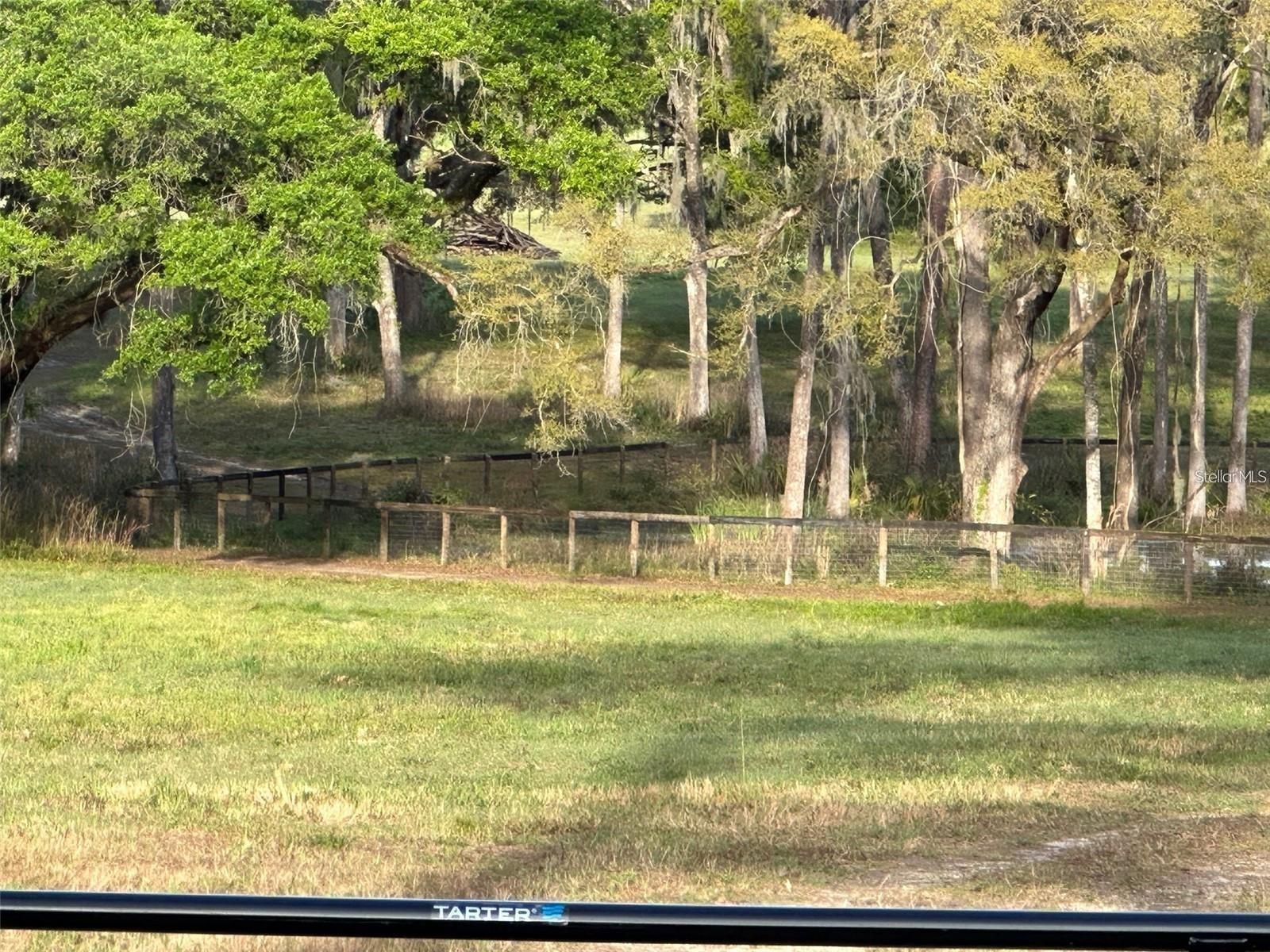 FARM NONSUB - Land