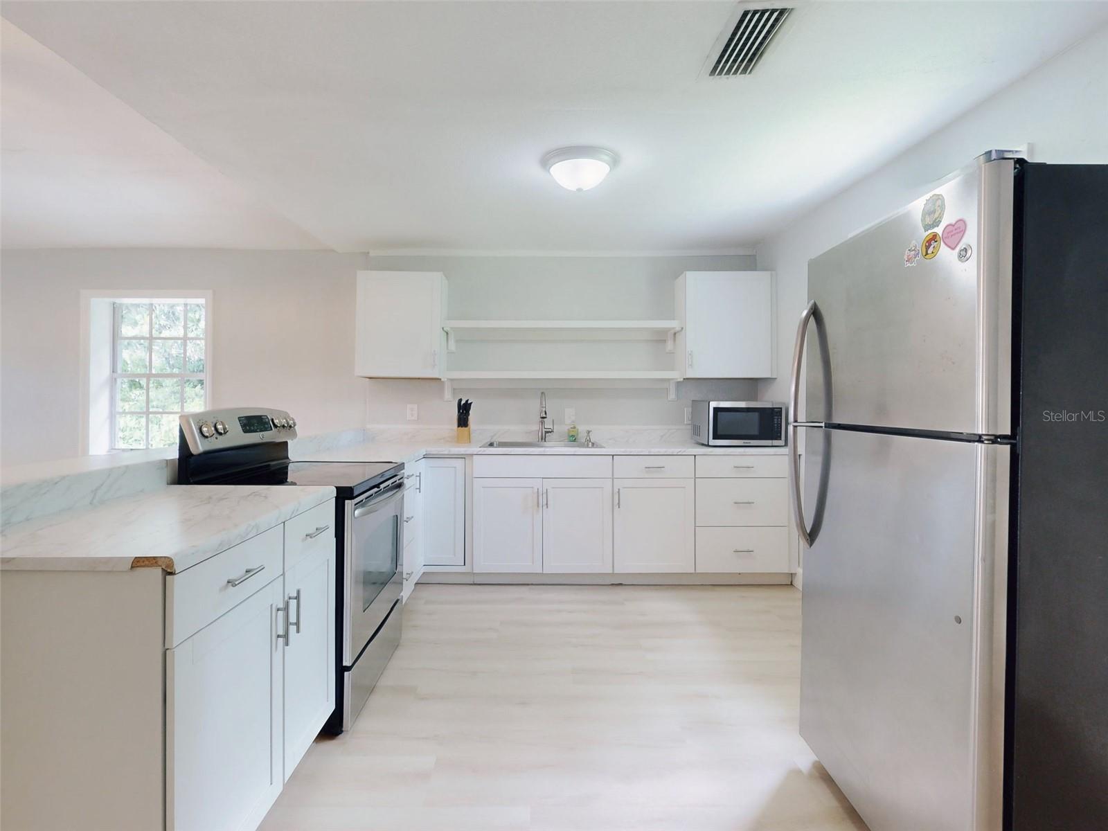 INWOOD - Residential