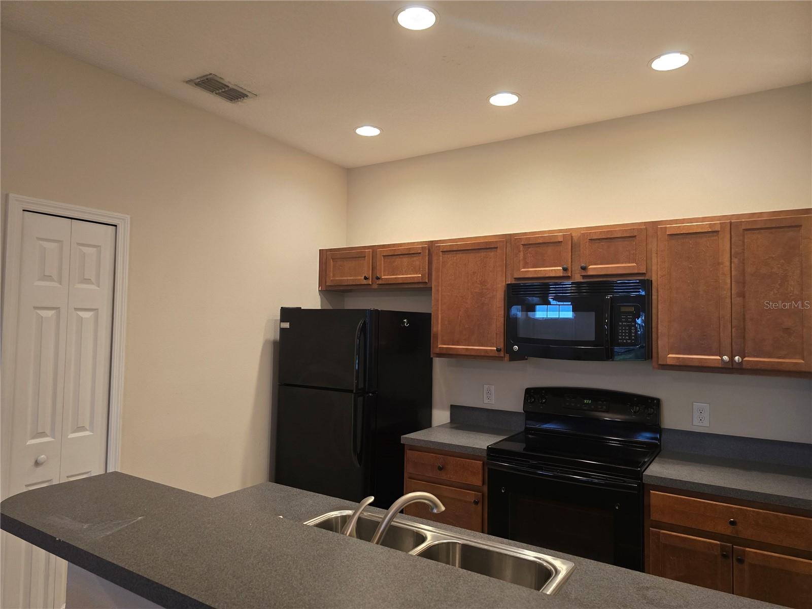 TUSCANY PRESERVE PH 03 - Residential Lease