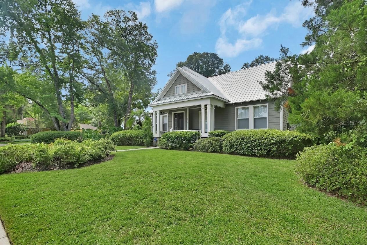 WOODS OF LAKE HELEN - Residential