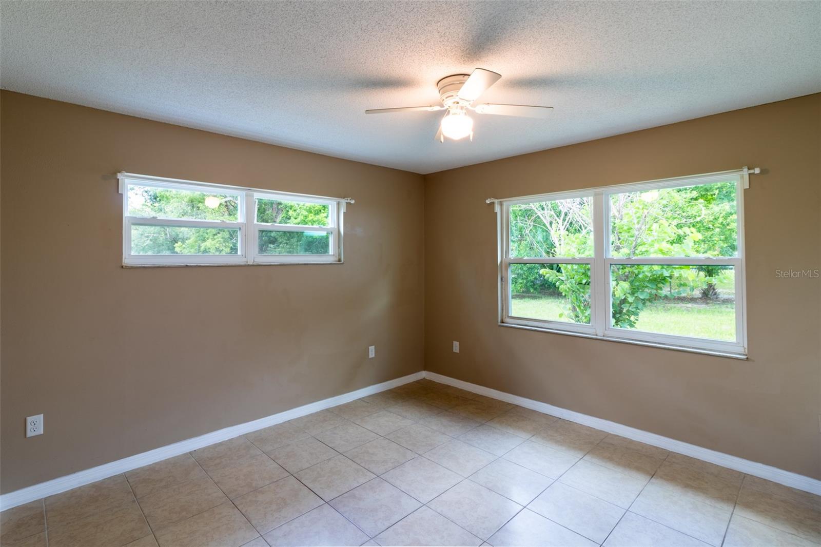 SILVER SPGS SHORES - Residential