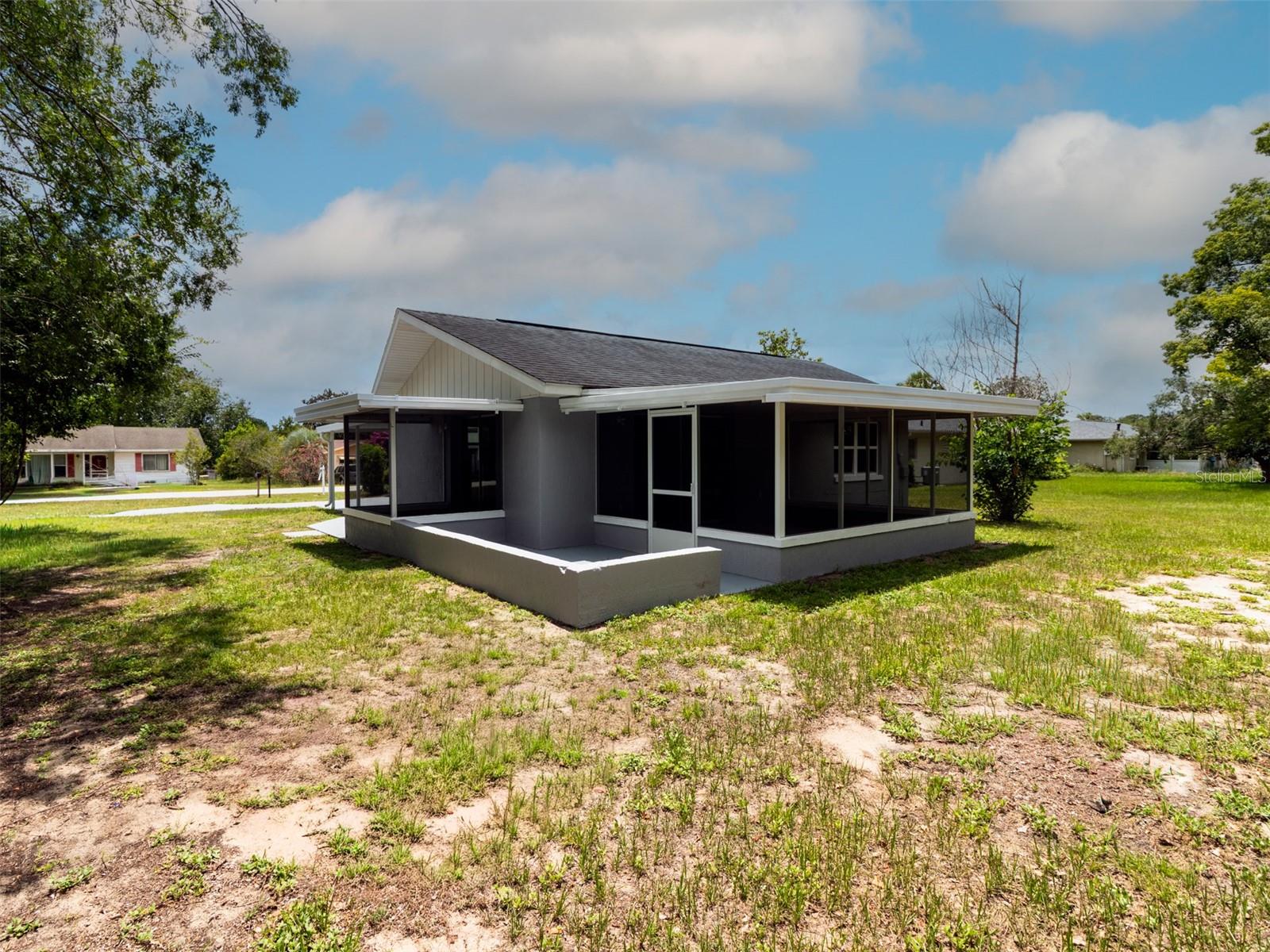SILVER SPGS SHORES - Residential