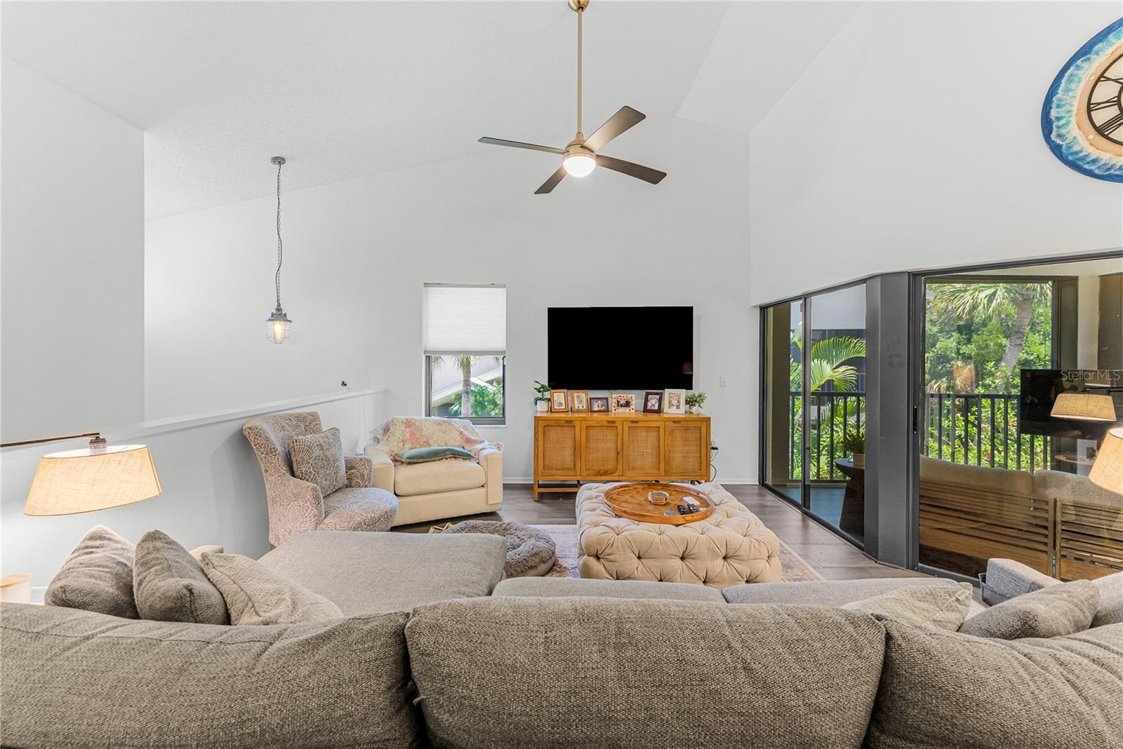 LANDINGS SOUTH VII - Residential Lease