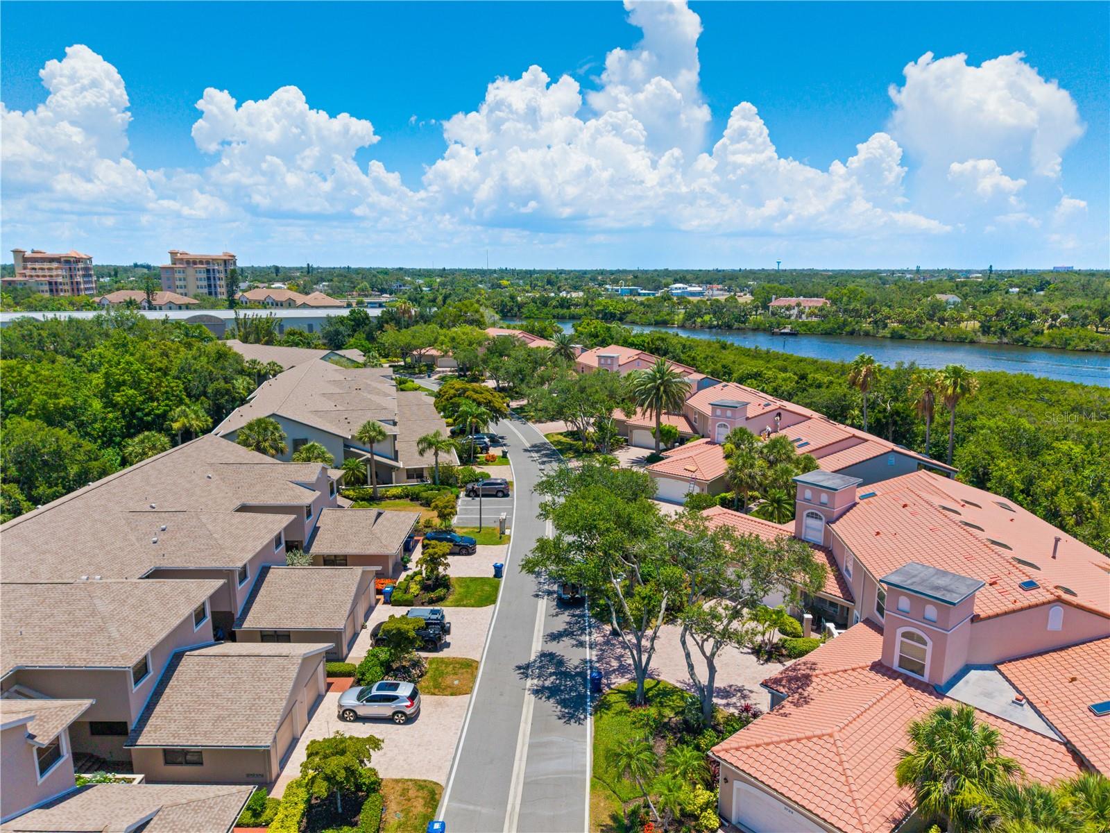 LANDINGS SOUTH VII - Residential Lease