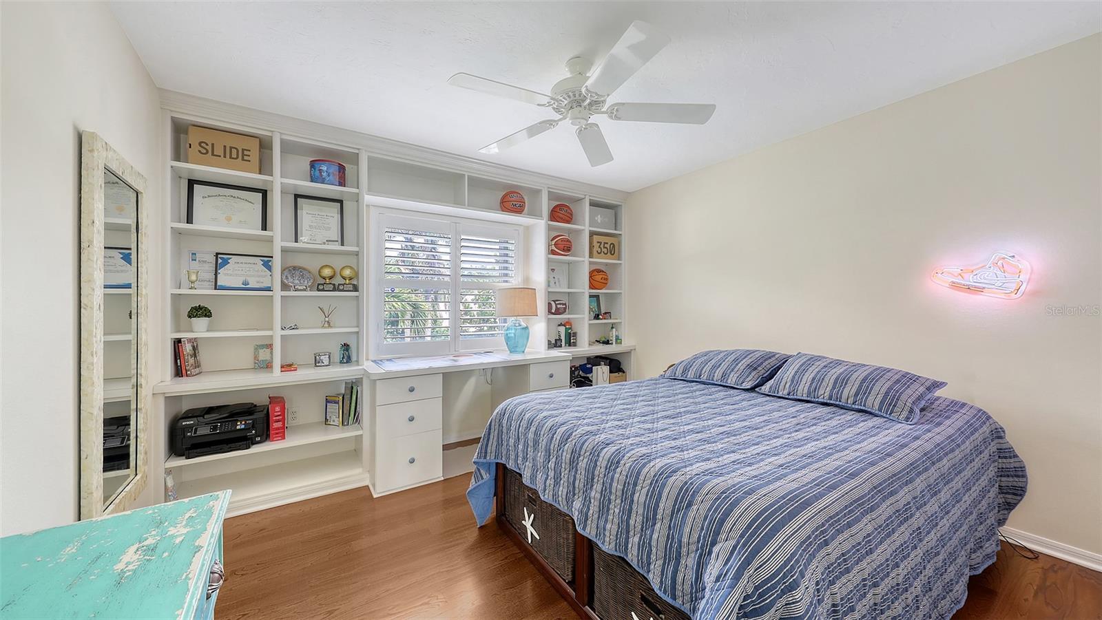 HAWTHORN PARK PH I - Residential