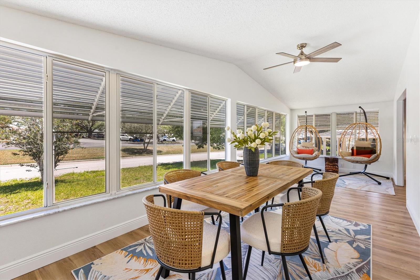 LADY LAKE ORANGE BLOSSOM GARDENS UNIT 09 - Residential