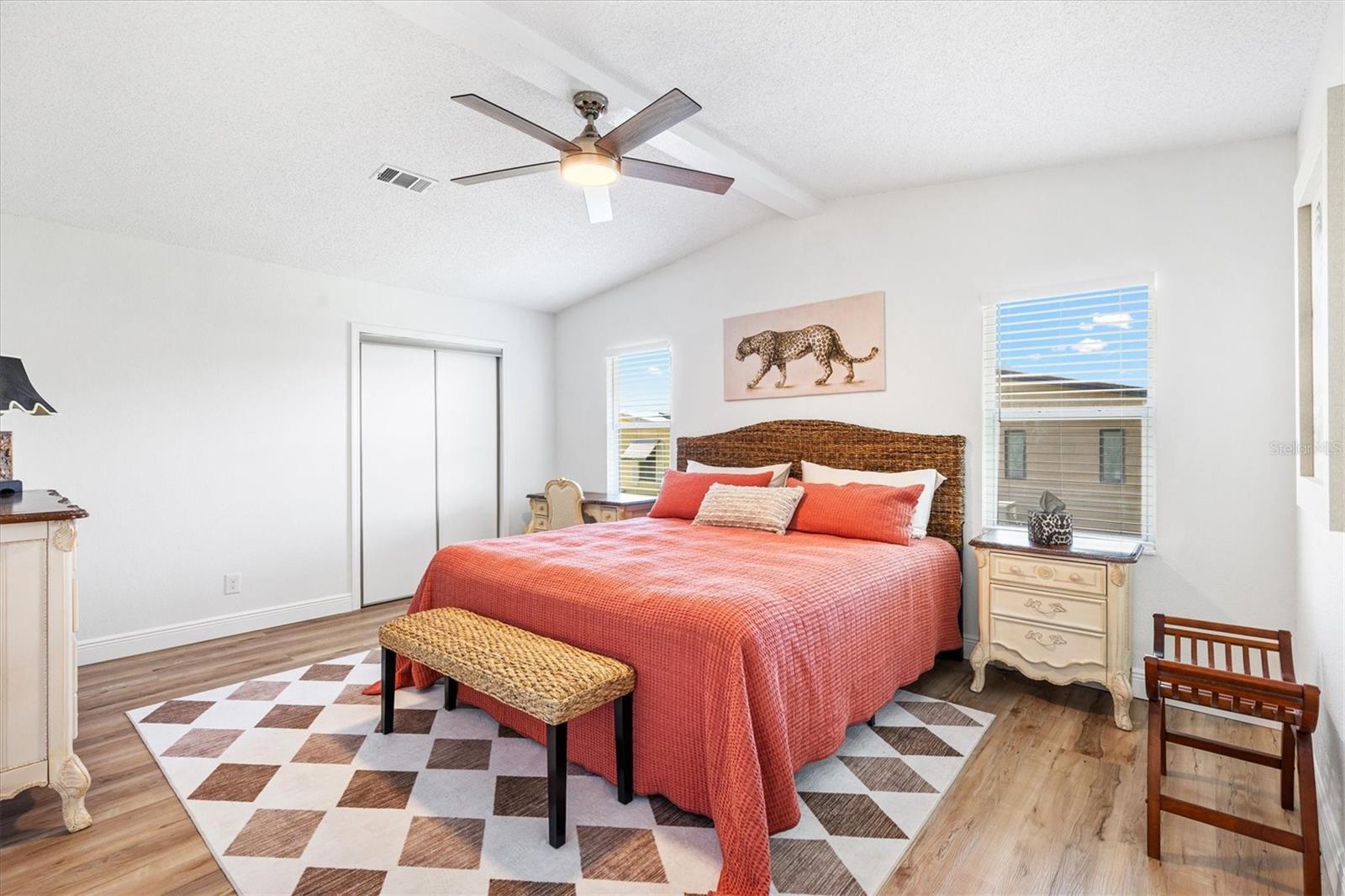 LADY LAKE ORANGE BLOSSOM GARDENS UNIT 09 - Residential