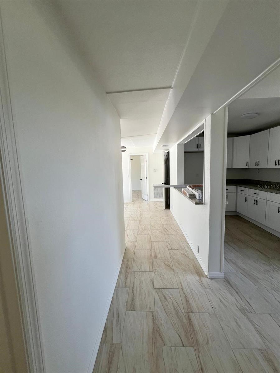 VENICE BY-WAY - Residential Income