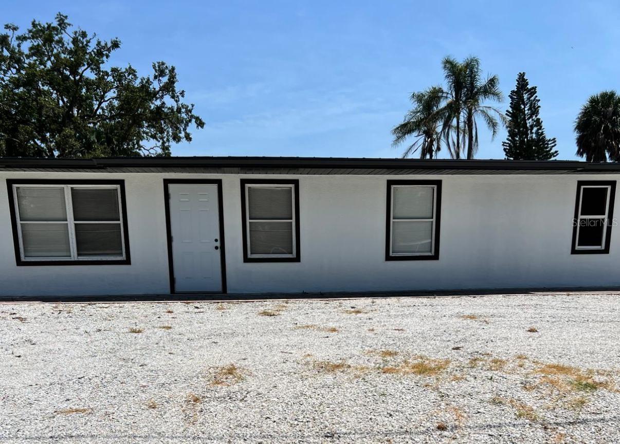Spacious and well maintained, Perfect for investors or multi-generational living. Each unit offers comfort, privacy and a great location! Just minutes from the beach, shopping and dining.