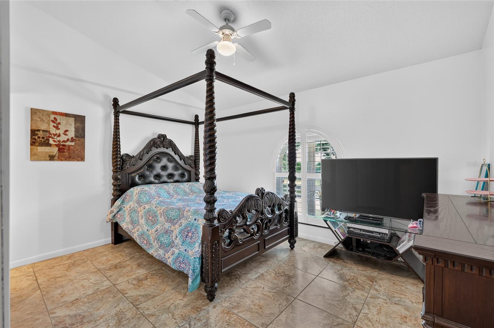 ACREAGE & UNRECORDED - Residential