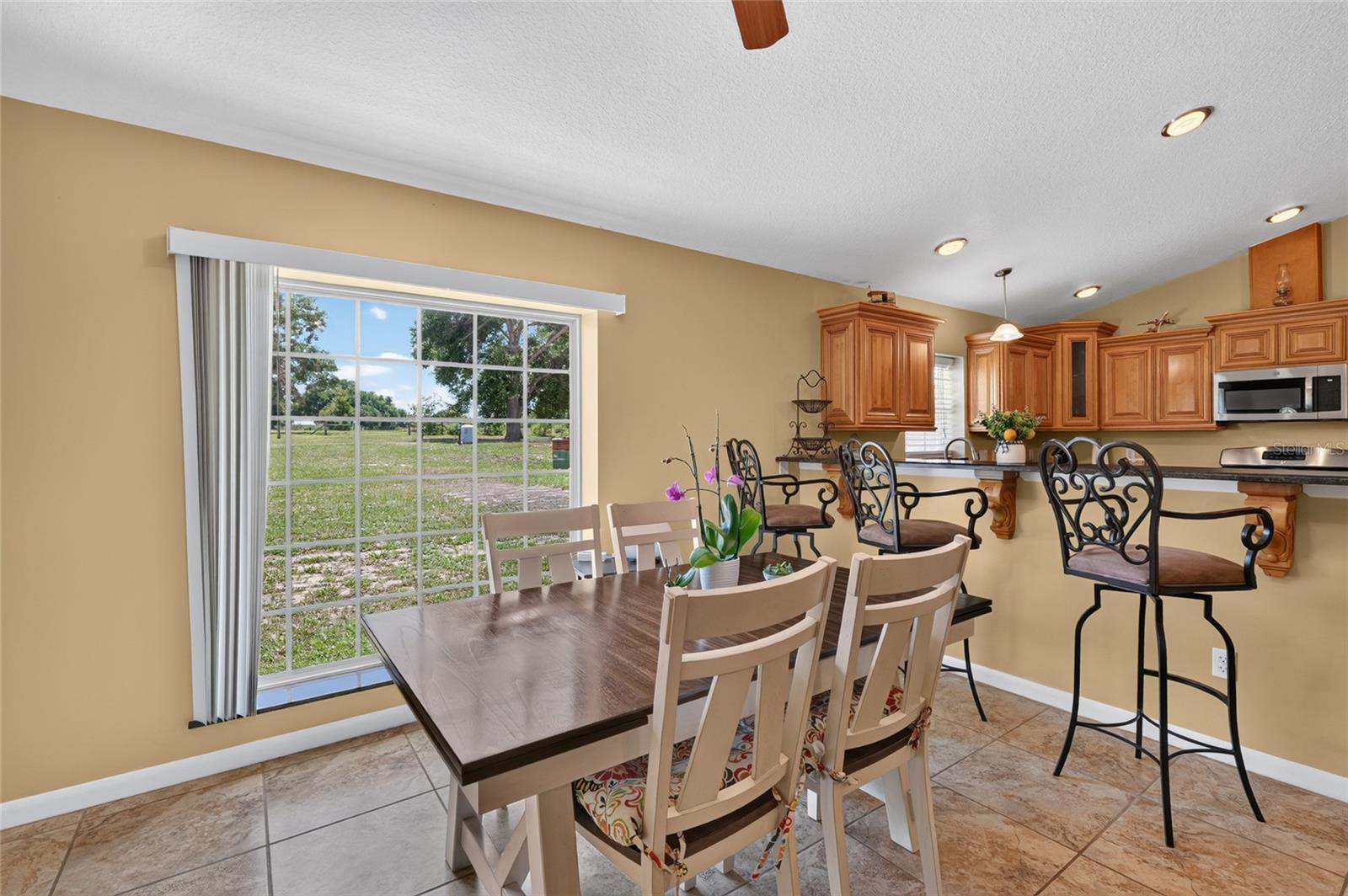ACREAGE & UNRECORDED - Residential
