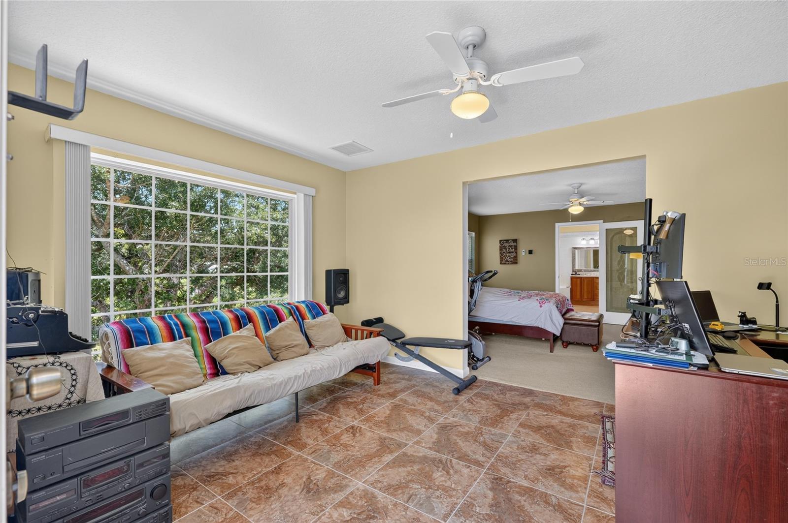 ACREAGE & UNRECORDED - Residential