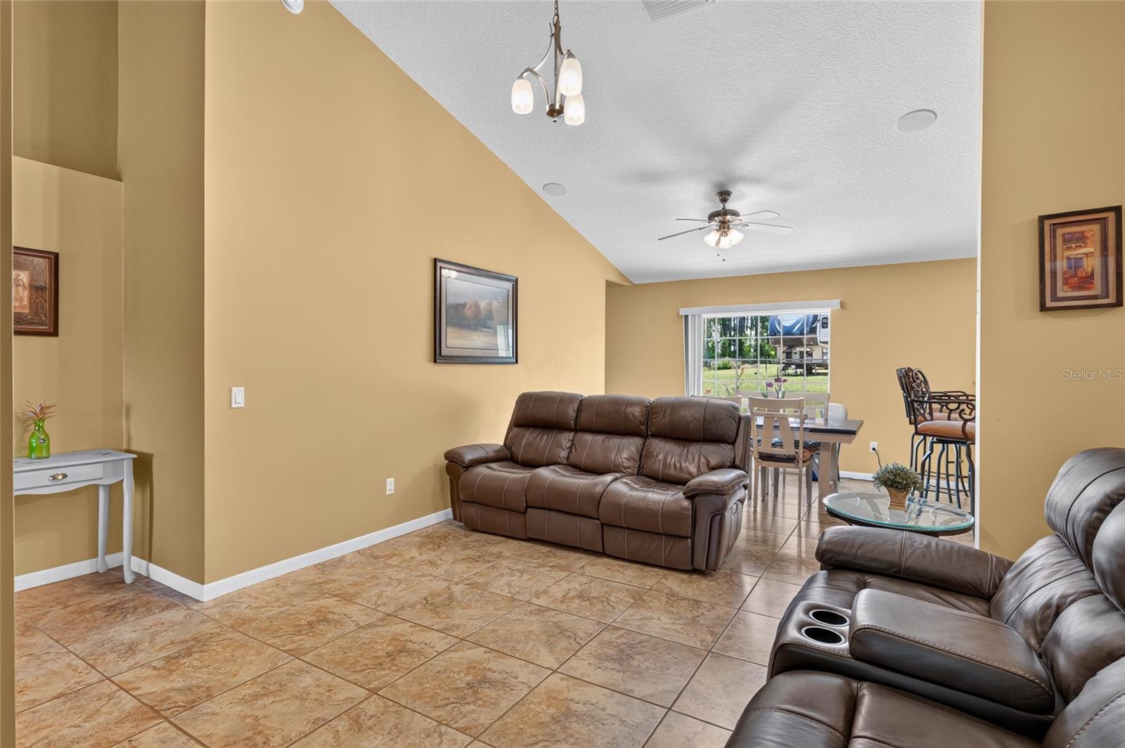ACREAGE & UNRECORDED - Residential