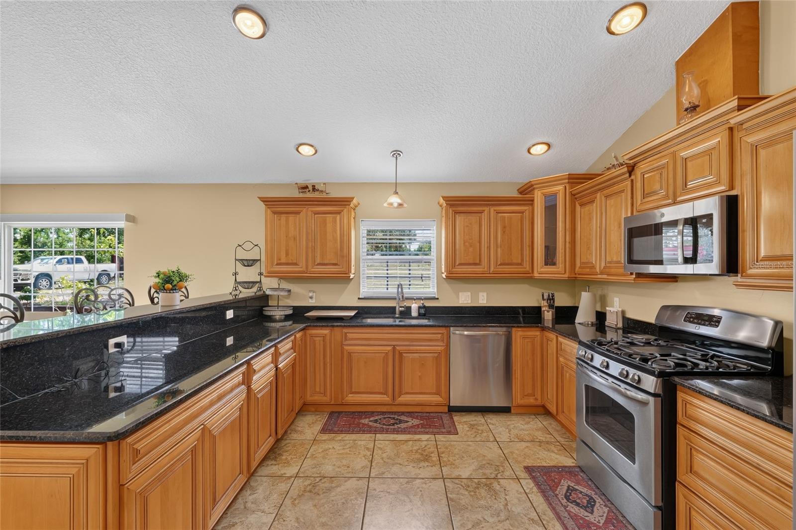 ACREAGE & UNRECORDED - Residential