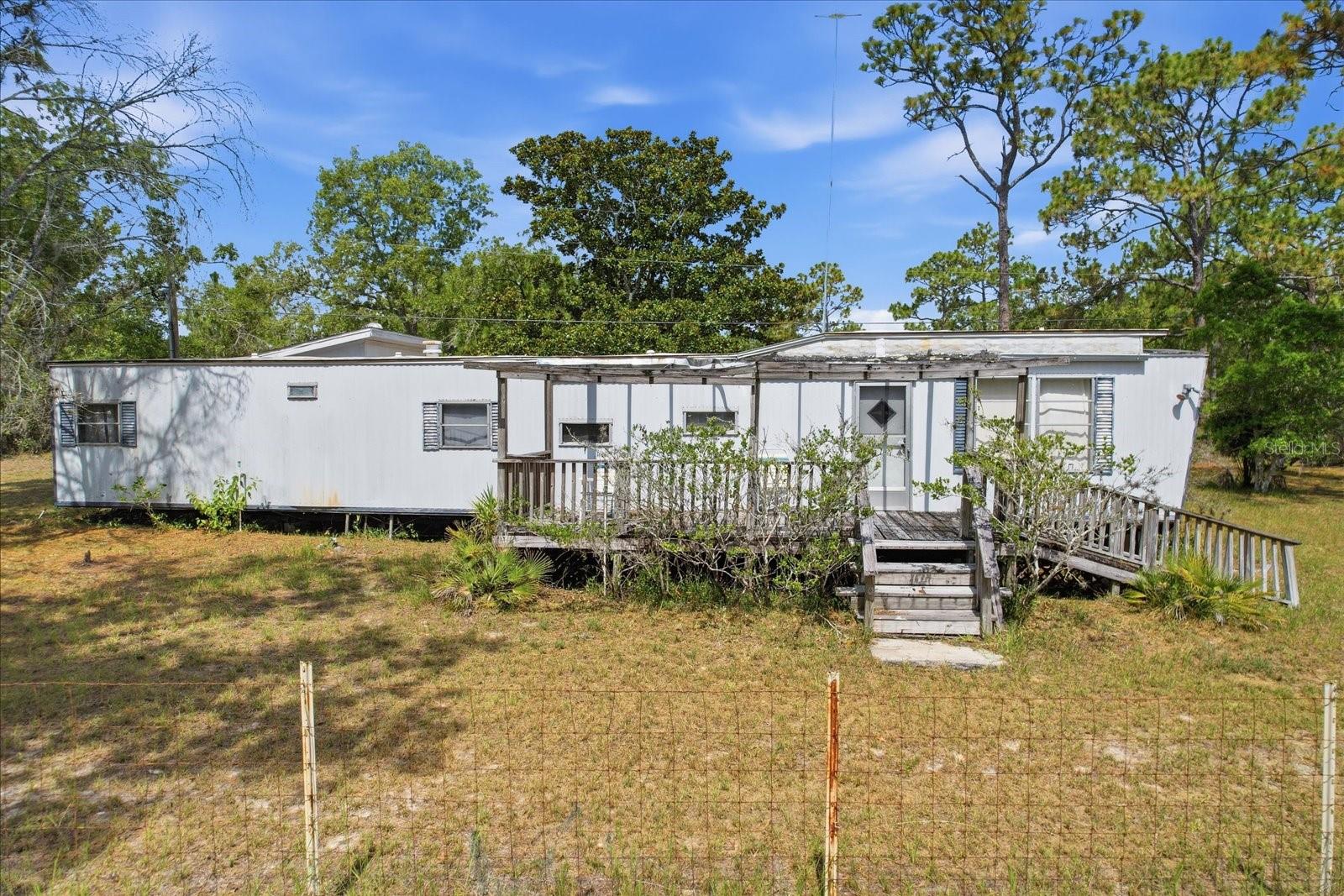GREEN ACRES CARDINAL STREET AR-5605 - Residential