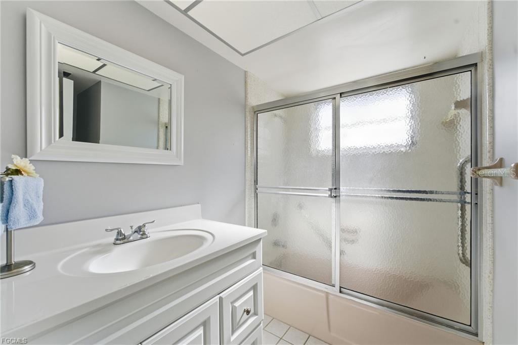 EAST GREENS CONDO - Residential