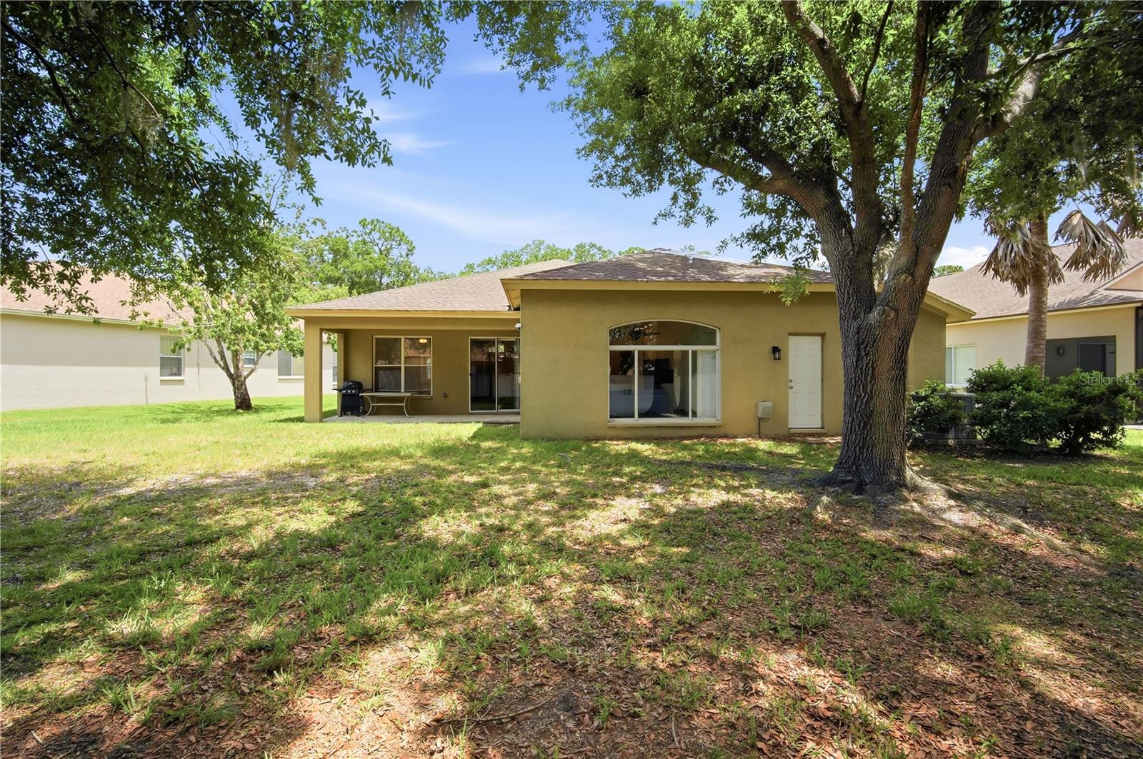 LAKE BERNADETTE PARCELS 17 & 18A - Residential Lease