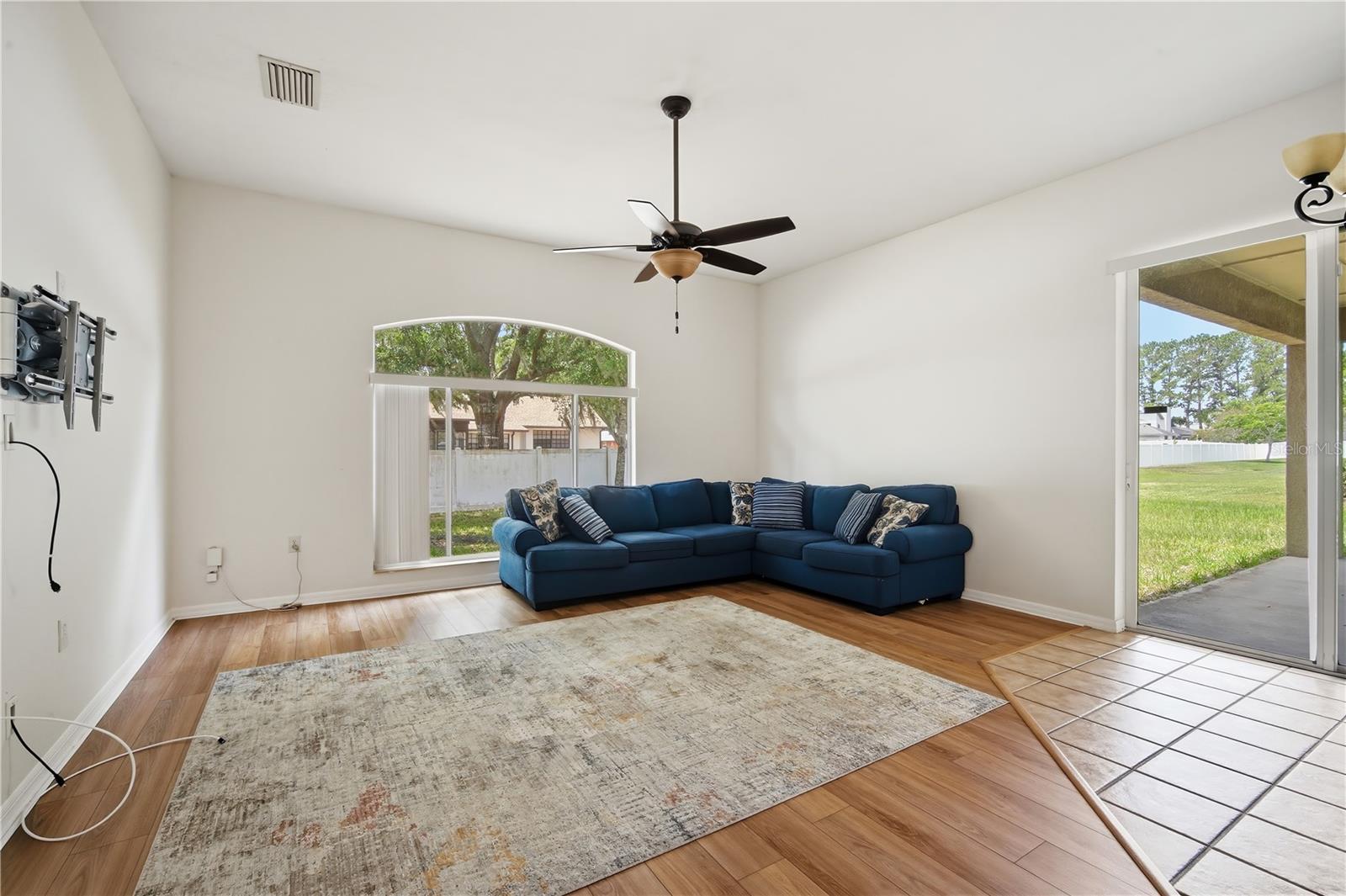 LAKE BERNADETTE PARCELS 17 & 18A - Residential Lease