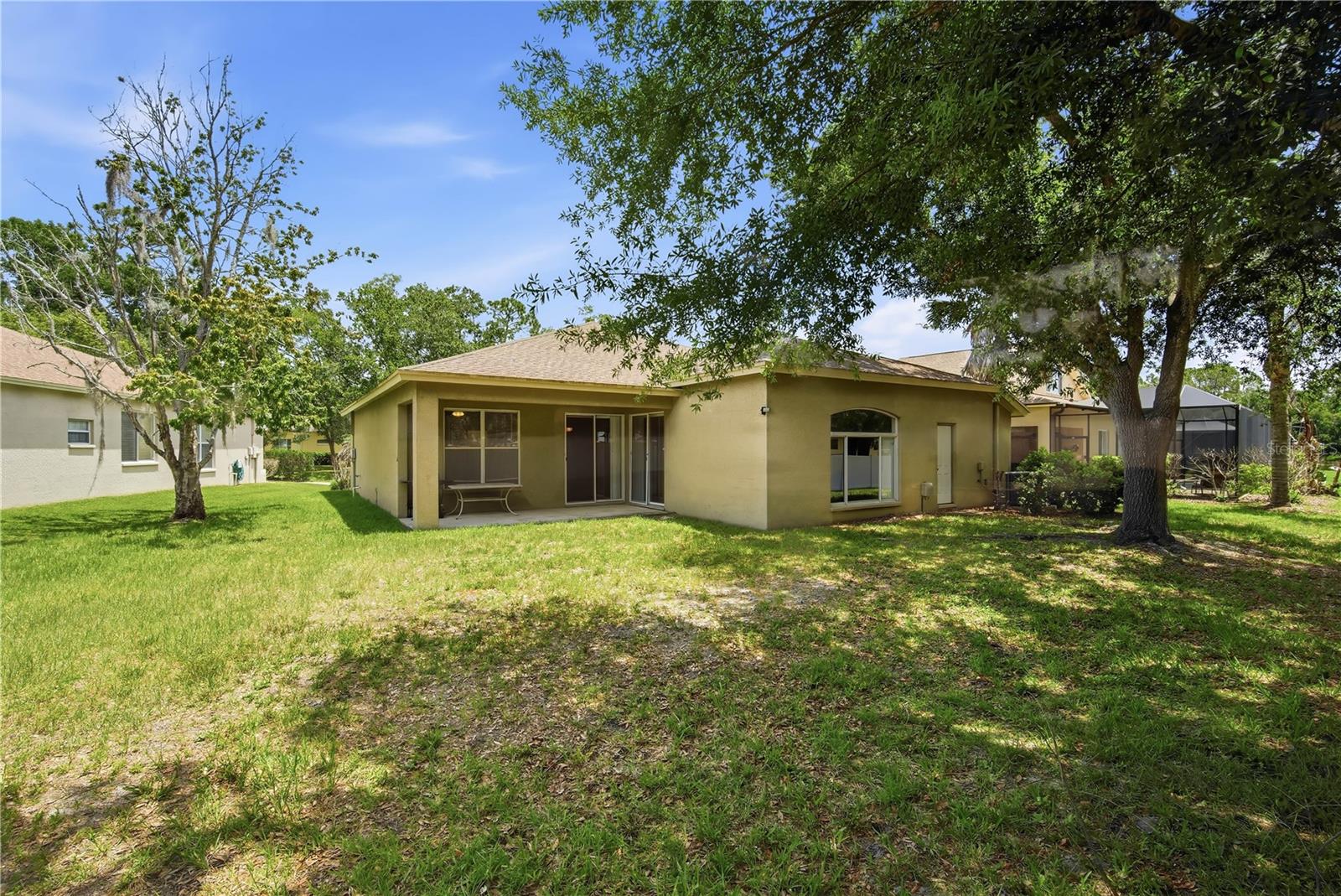 LAKE BERNADETTE PARCELS 17 & 18A - Residential Lease