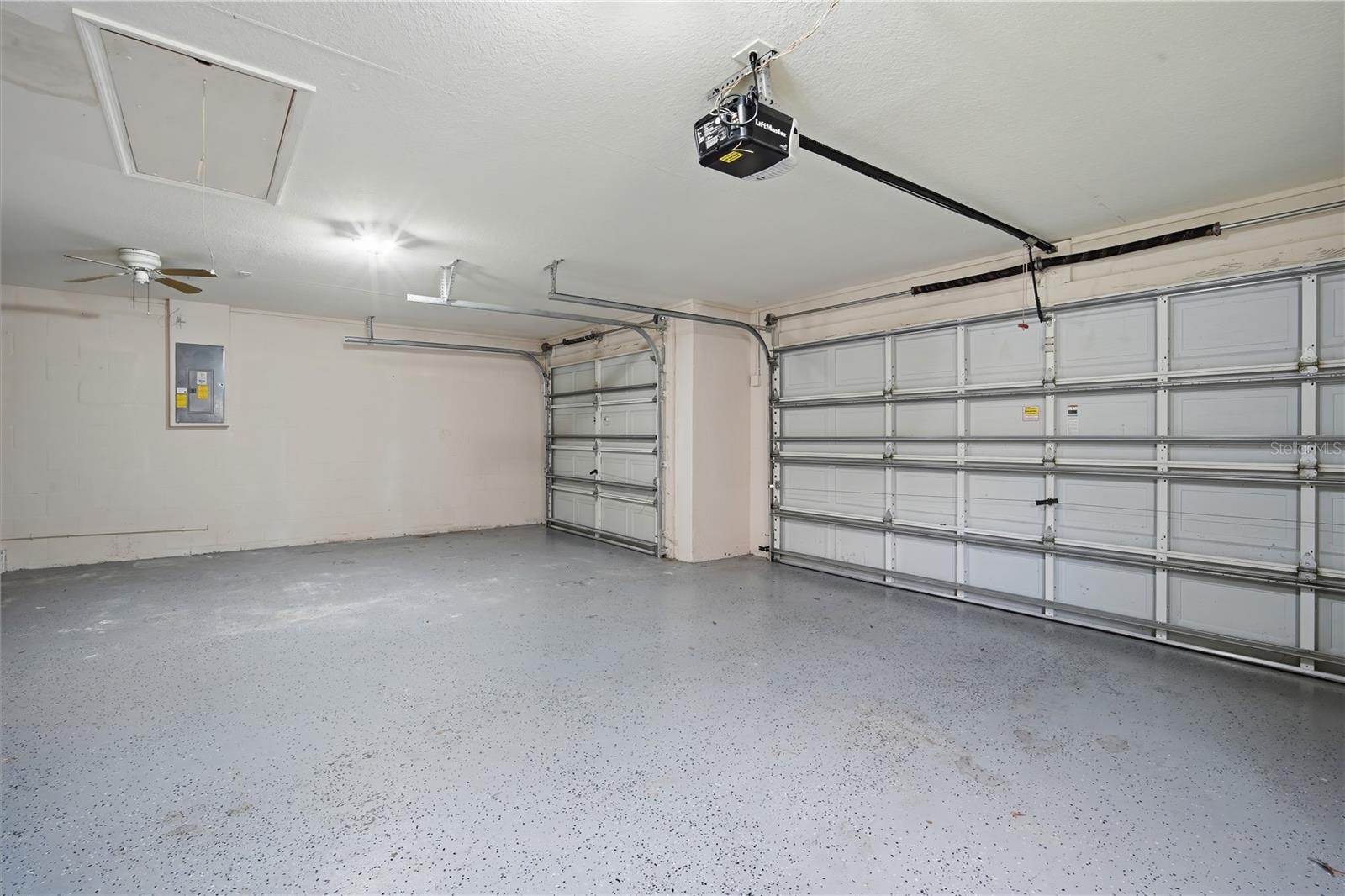 LAKE BERNADETTE PARCELS 17 & 18A - Residential Lease