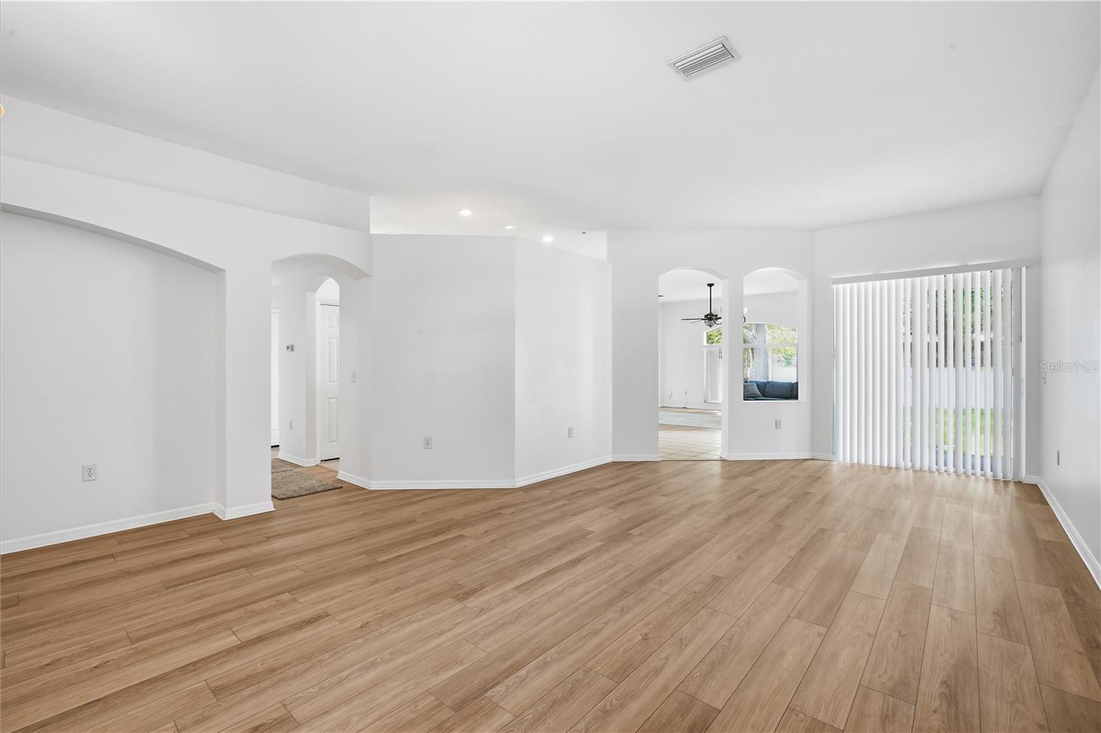 LAKE BERNADETTE PARCELS 17 & 18A - Residential Lease