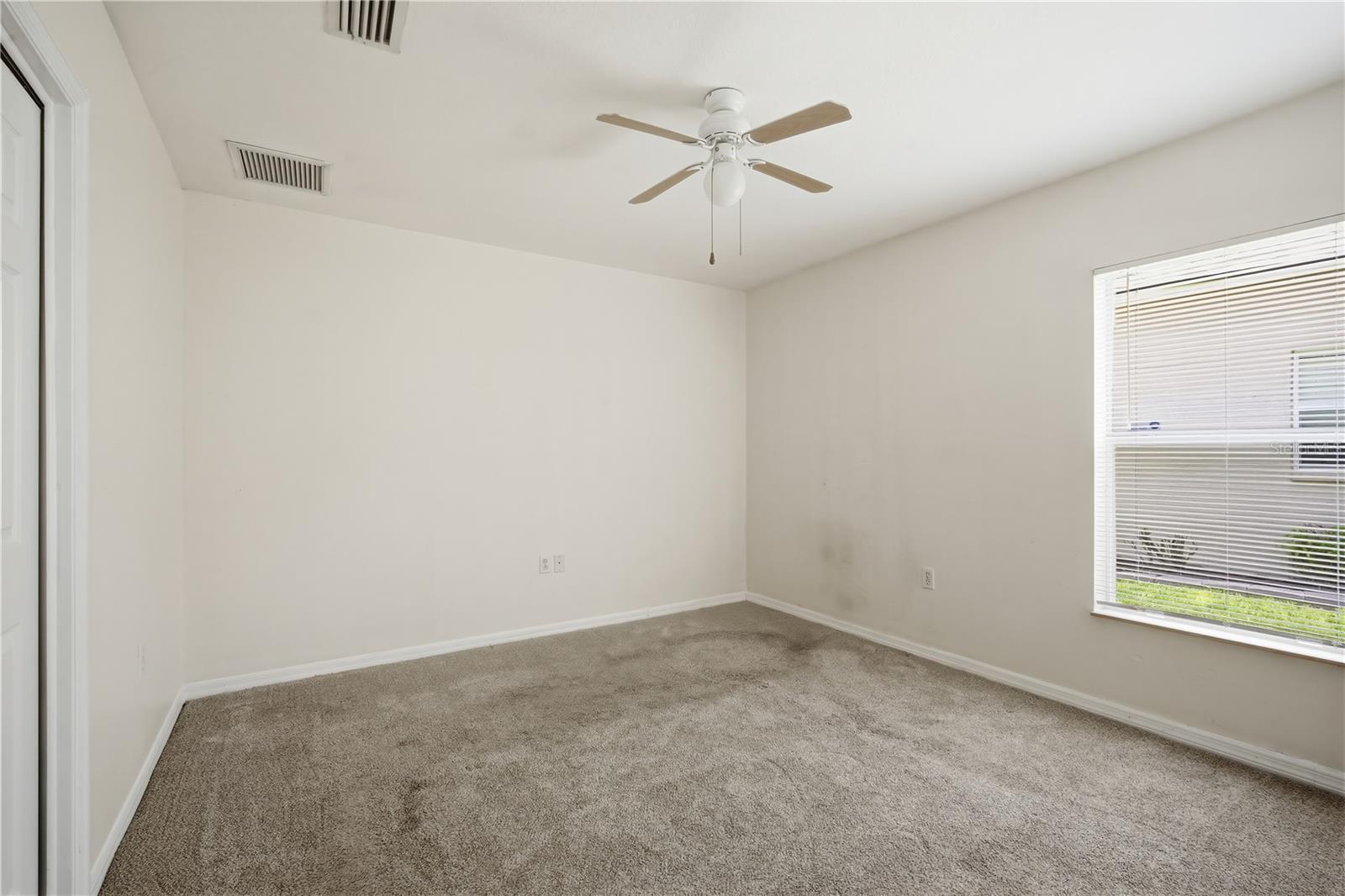 LAKE BERNADETTE PARCELS 17 & 18A - Residential Lease