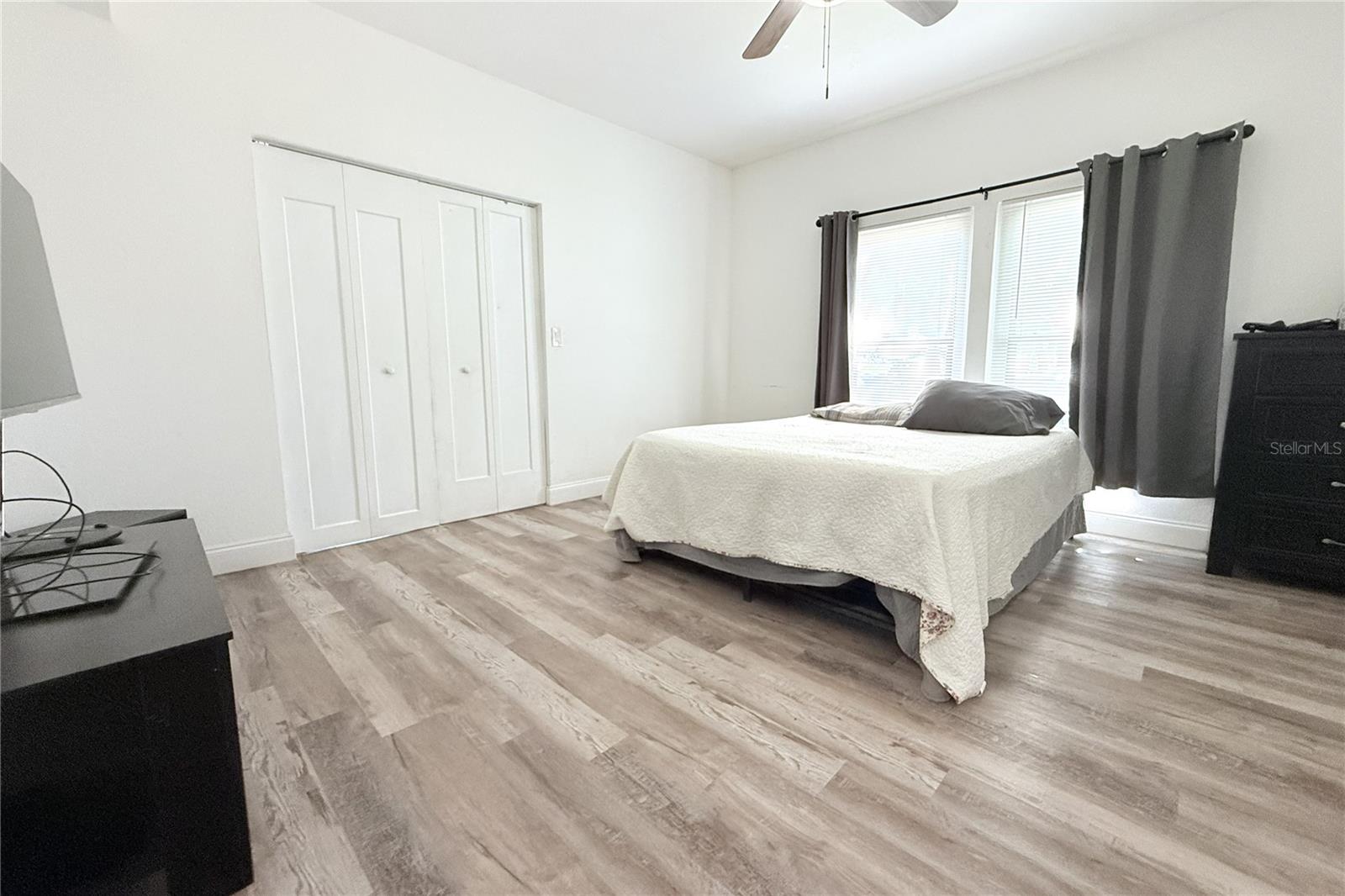 ZZZ | UNPLATTED - Residential