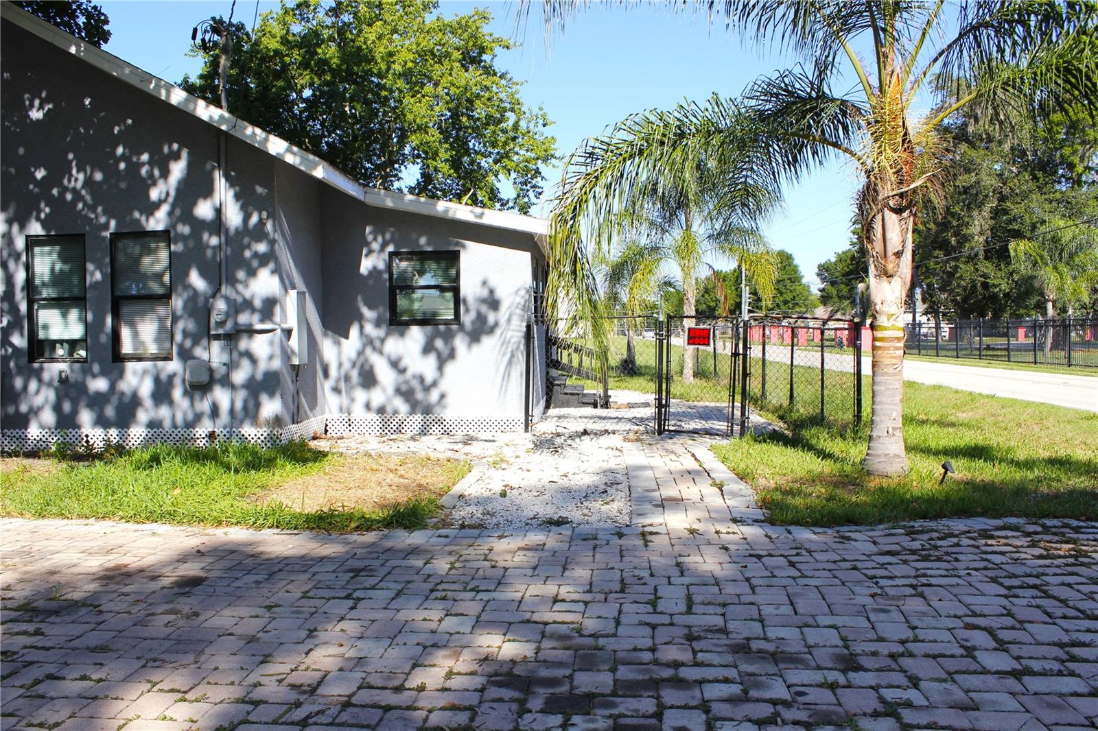 ZZZ | UNPLATTED - Residential