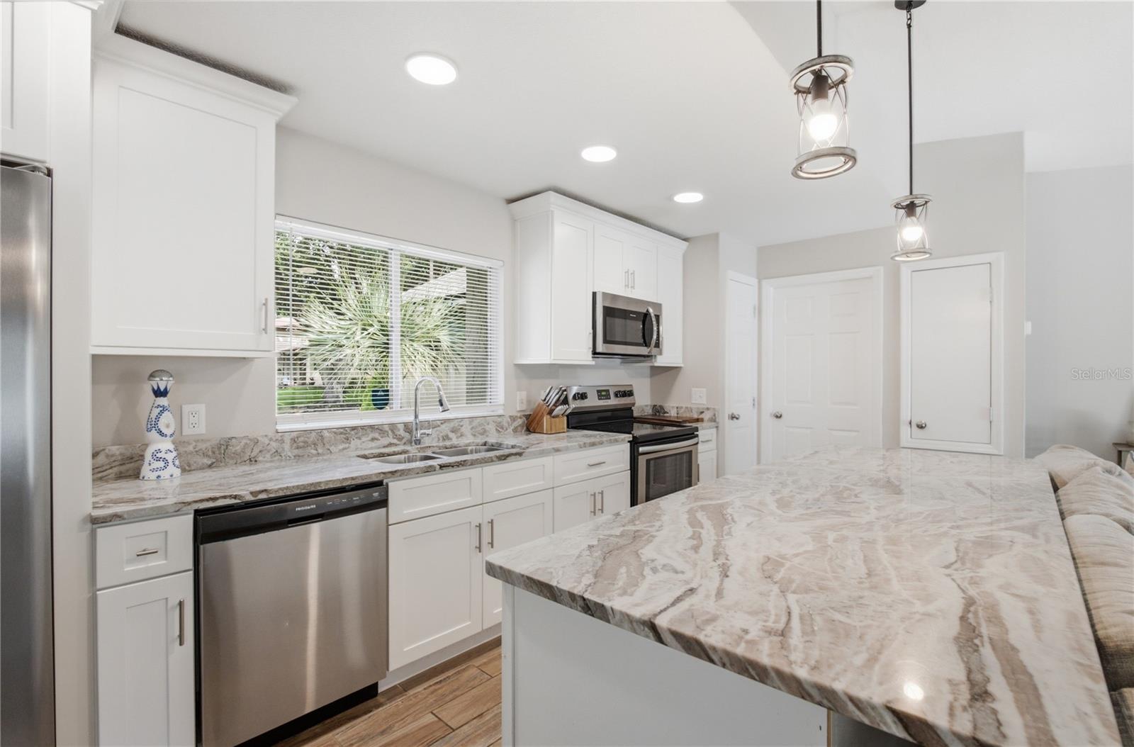 BRANDY HARBOR - Residential